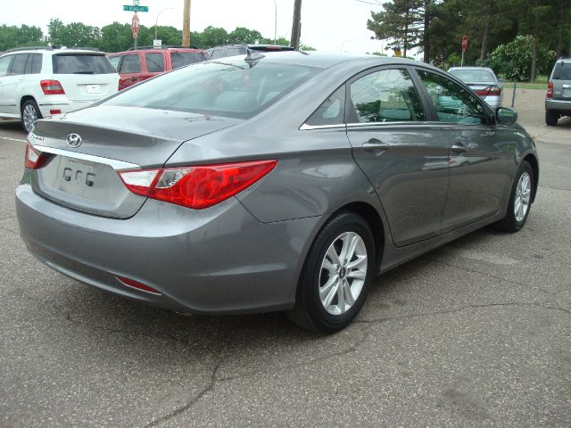 Hyundai Sonata RAM QUAD St/slt Sedan