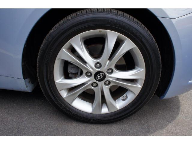 Hyundai Sonata 2012 photo 2