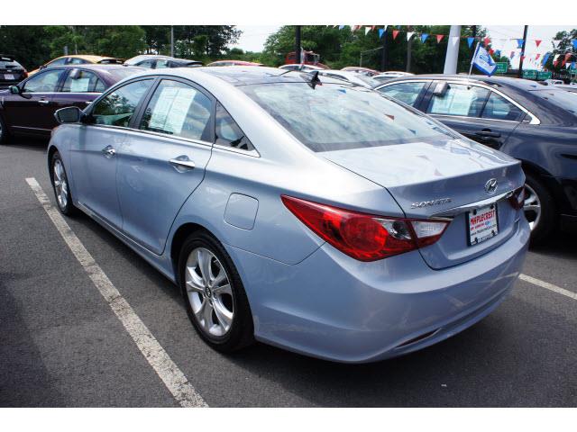 Hyundai Sonata 2012 photo 3