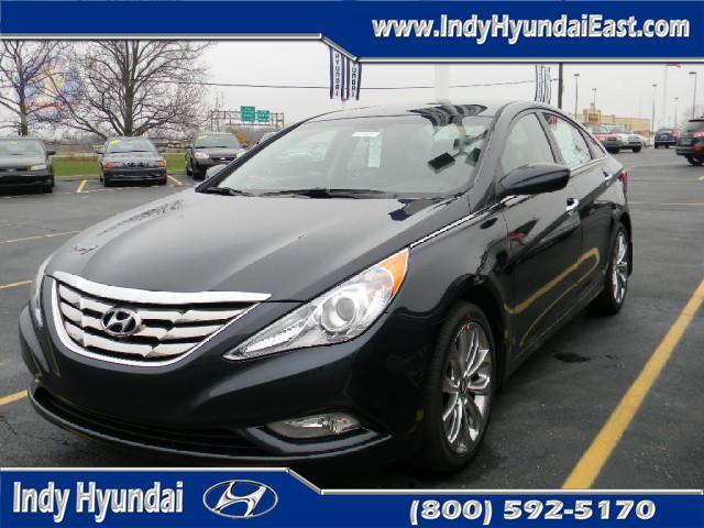 Hyundai Sonata 5D Sedan Sedan