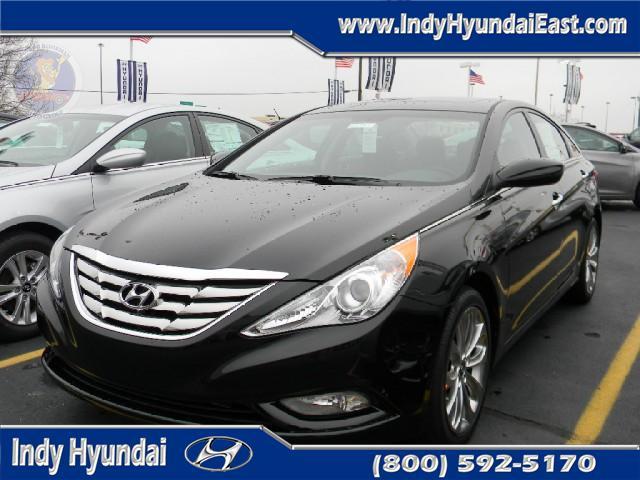 Hyundai Sonata 5D Sedan Sedan