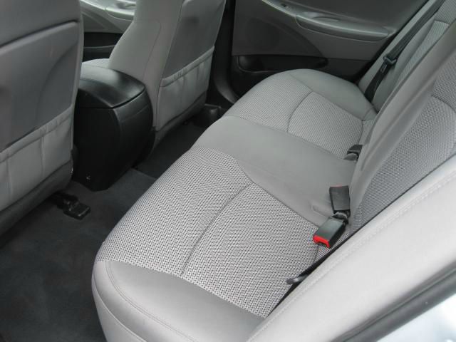 Hyundai Sonata 2013 photo 18