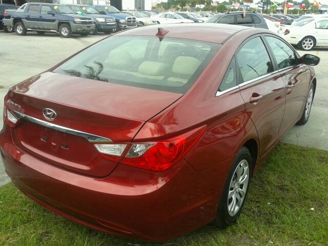Hyundai Sonata 2013 photo 3