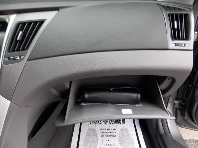 Hyundai Sonata 2013 photo 64