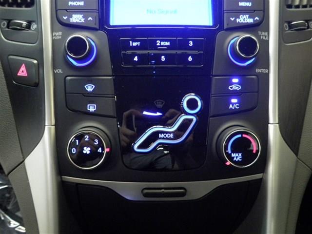 Hyundai Sonata 2013 photo 11