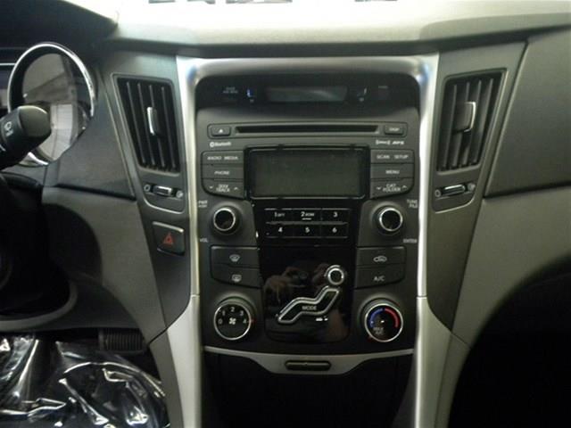 Hyundai Sonata 2013 photo 17