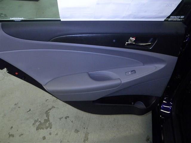 Hyundai Sonata 2013 photo 5