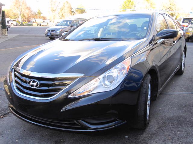 Hyundai Sonata 2013 photo 2