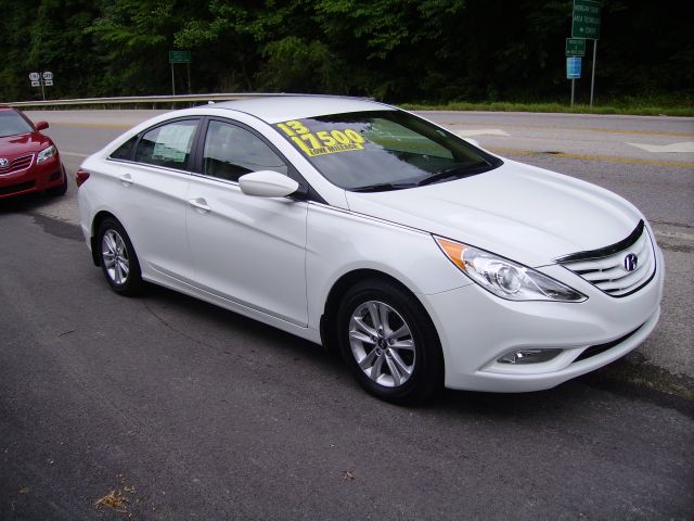 Hyundai Sonata 2013 photo 3