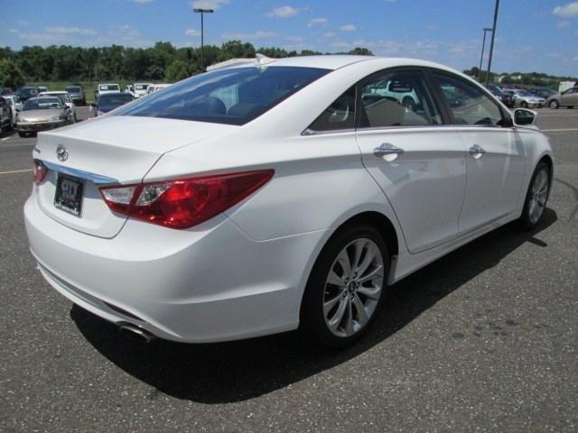 Hyundai Sonata 2013 photo 3