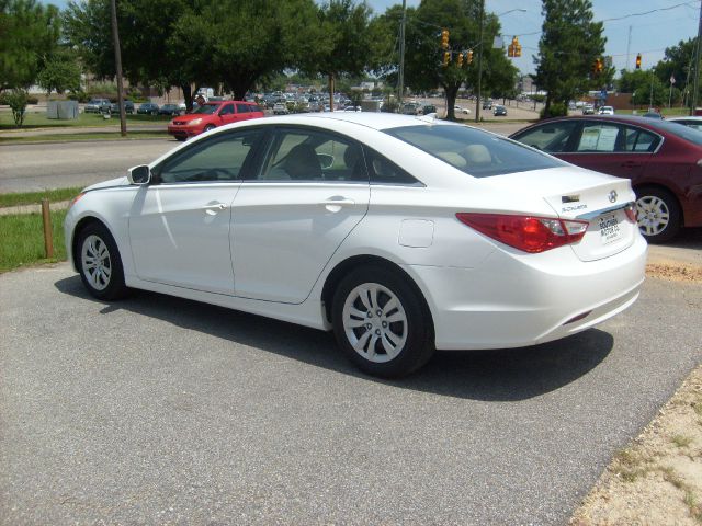 Hyundai Sonata 2013 photo 4