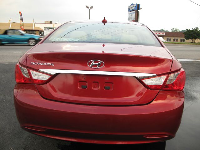 Hyundai Sonata 2013 photo 12