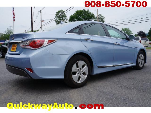 Hyundai Sonata Hybrid 2011 photo 4