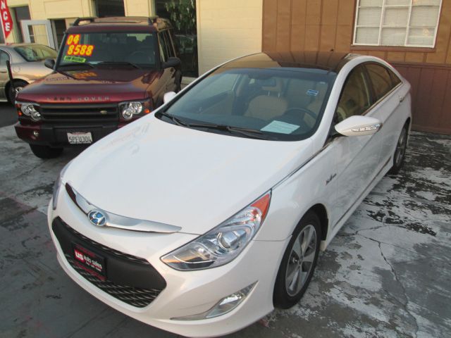 Hyundai Sonata Hybrid 2012 photo 2