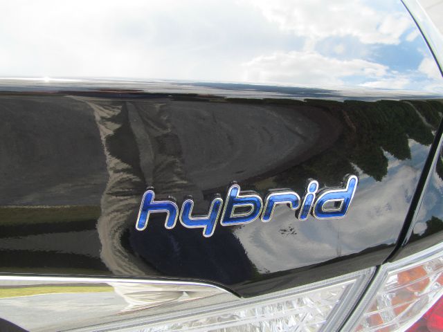 Hyundai Sonata Hybrid 2012 photo 0