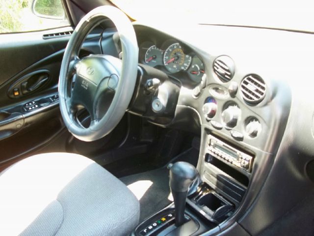 Hyundai Tiburon 1998 photo 4