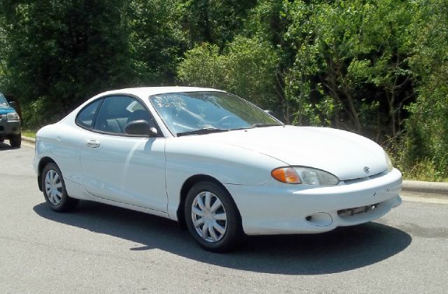 Hyundai Tiburon 1998 photo 7