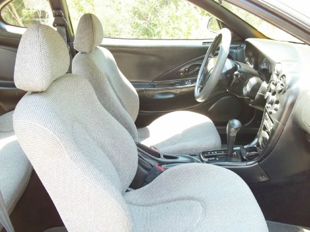 Hyundai Tiburon 1998 photo 8