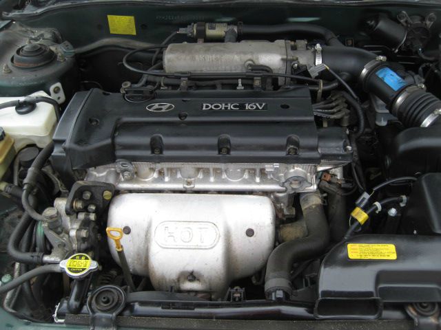 Hyundai Tiburon 1998 photo 17