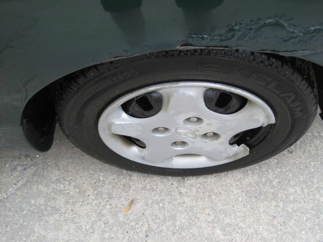 Hyundai Tiburon 1998 photo 6