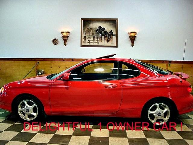 Hyundai Tiburon 1999 photo 1