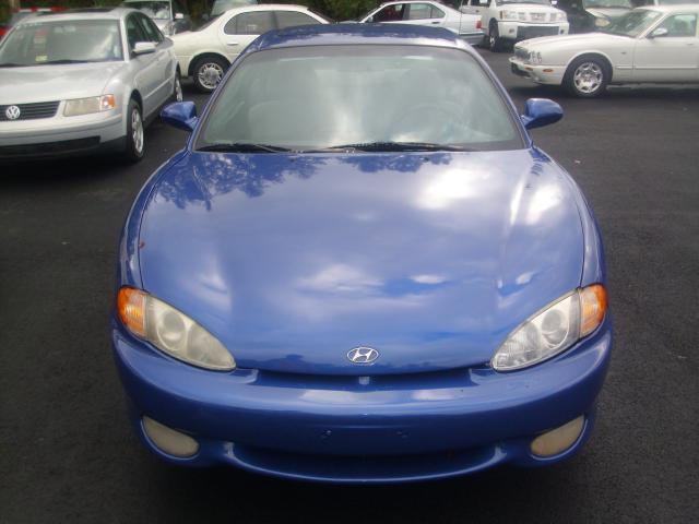 Hyundai Tiburon 1999 photo 1