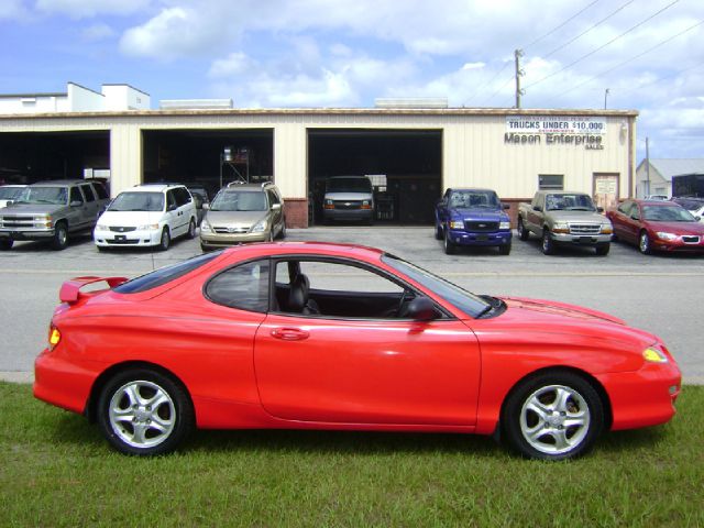 Hyundai Tiburon 2000 photo 5