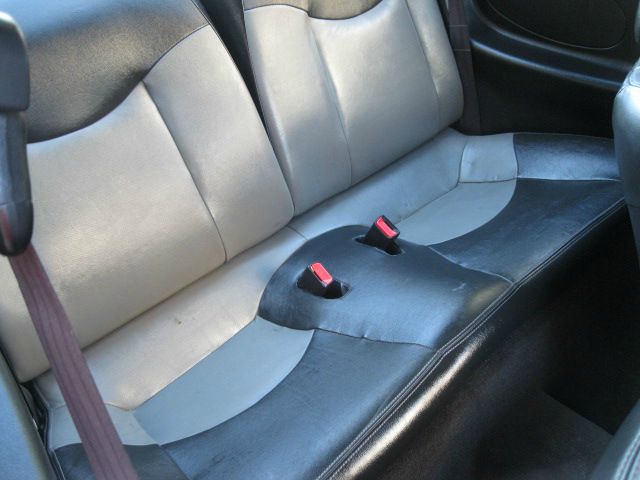 Hyundai Tiburon 2000 photo 23