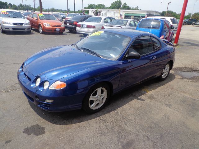 Hyundai Tiburon 2001 photo 15