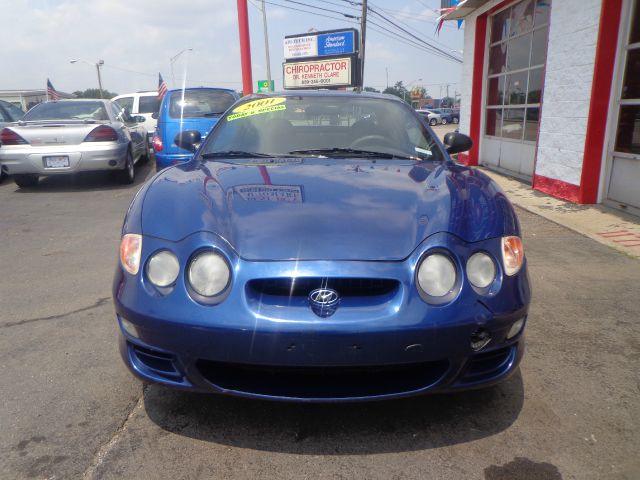 Hyundai Tiburon 2001 photo 17
