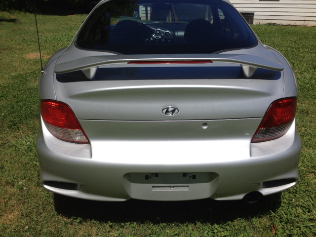 Hyundai Tiburon 2001 photo 7