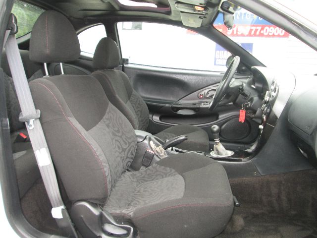 Hyundai Tiburon 2001 photo 21