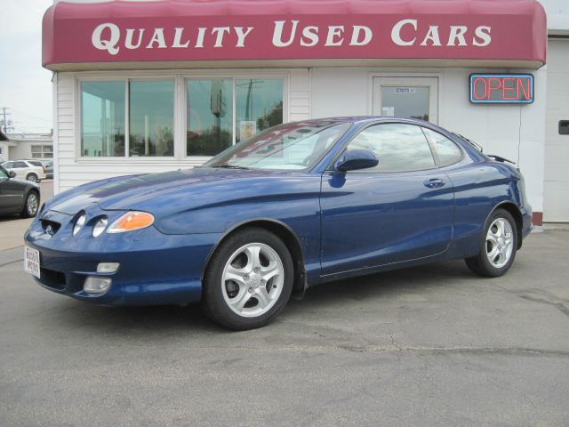 Hyundai Tiburon 2001 photo 4