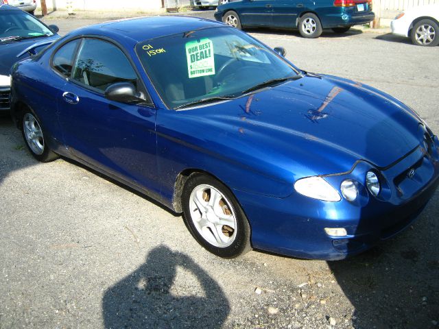 Hyundai Tiburon 2001 photo 3