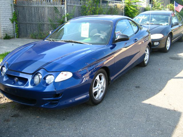 Hyundai Tiburon 2001 photo 4