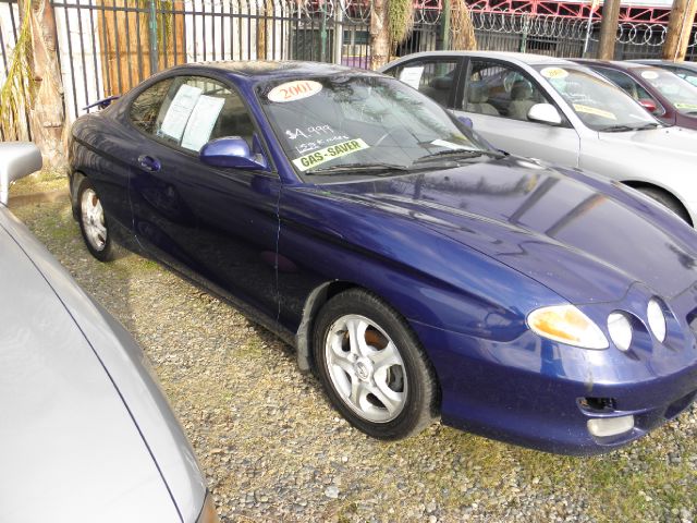 Hyundai Tiburon 2001 photo 1
