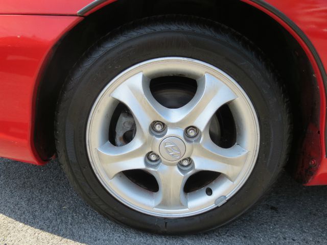 Hyundai Tiburon GT Premium Coupe