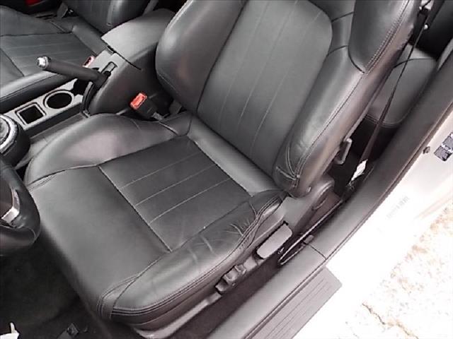 Hyundai Tiburon 2003 photo 3