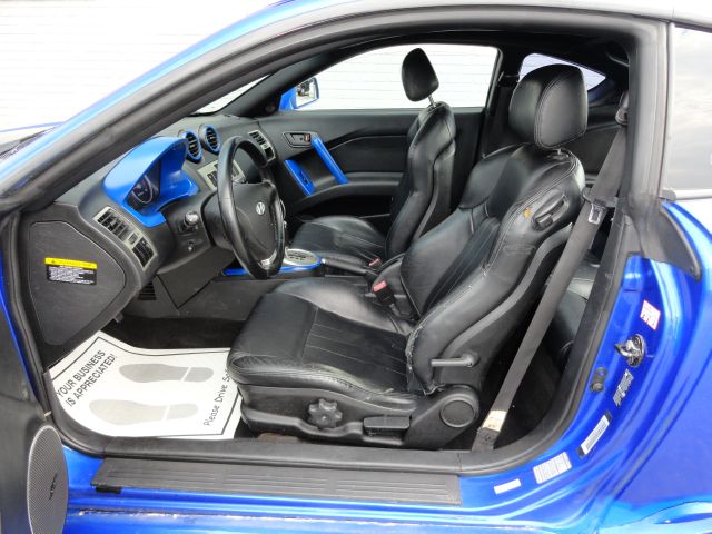 Hyundai Tiburon 2003 photo 4