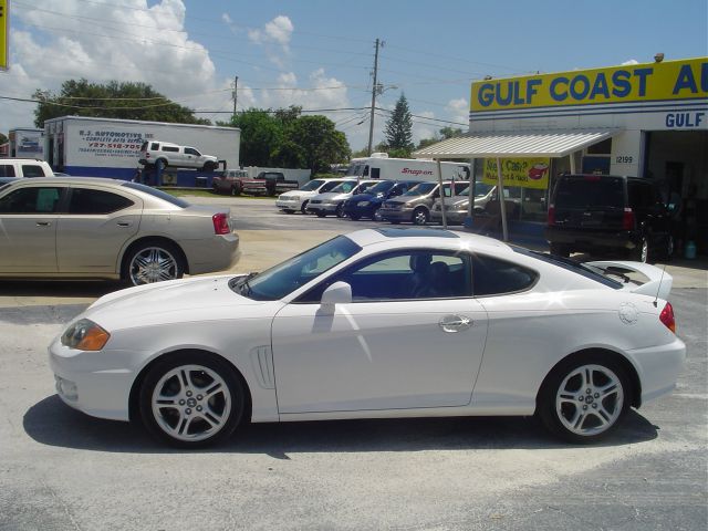 Hyundai Tiburon 2003 photo 4