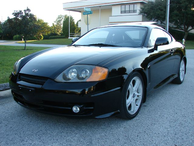 Hyundai Tiburon 2003 photo 3