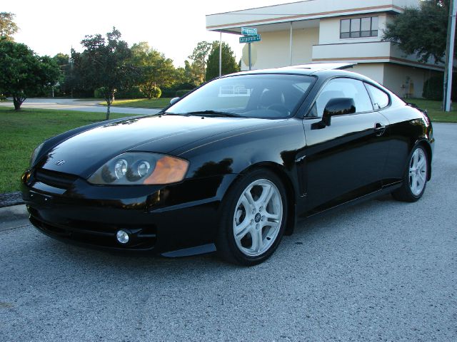 Hyundai Tiburon 2003 photo 4