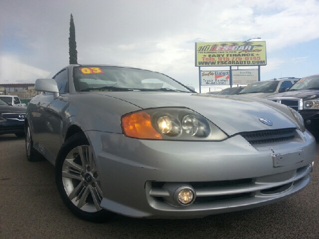 Hyundai Tiburon 2003 photo 3