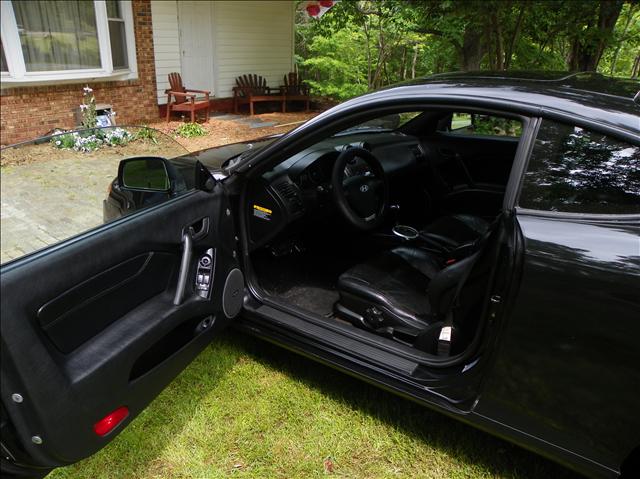 Hyundai Tiburon 2003 photo 4