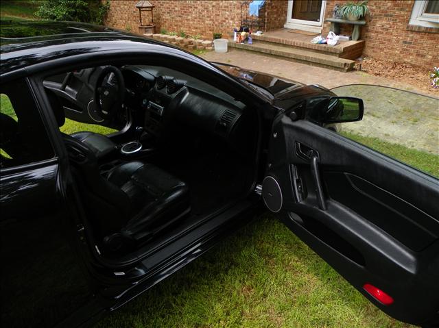 Hyundai Tiburon 2003 photo 5