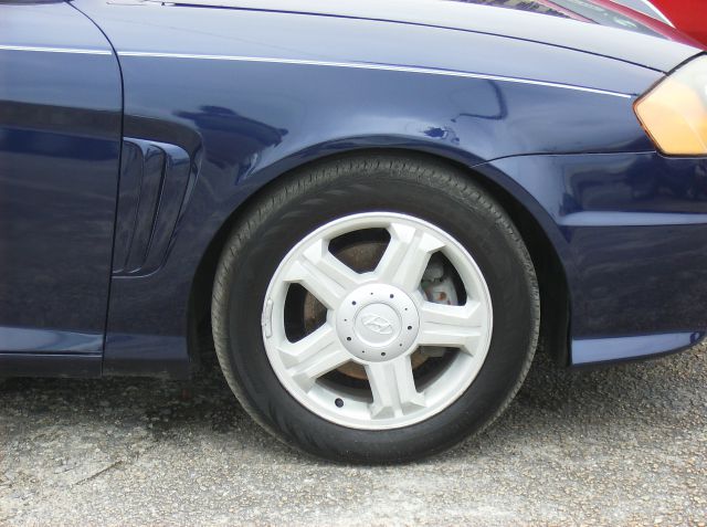 Hyundai Tiburon 2003 photo 10