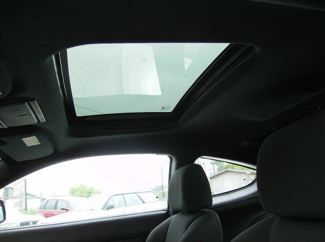 Hyundai Tiburon 2003 photo 7