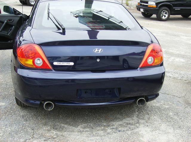 Hyundai Tiburon 2003 photo 9