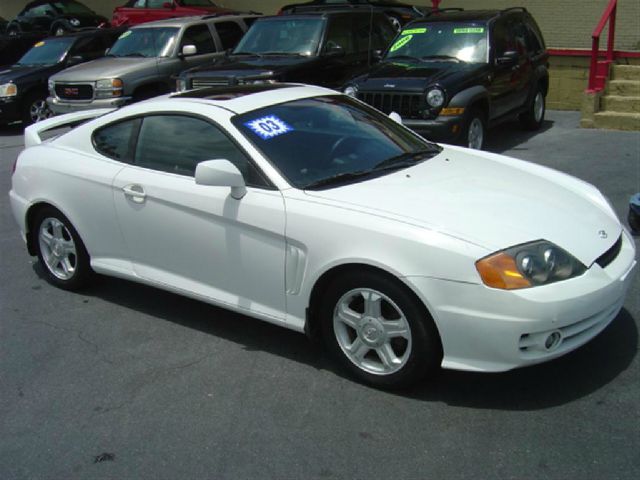 Hyundai Tiburon 2003 photo 12