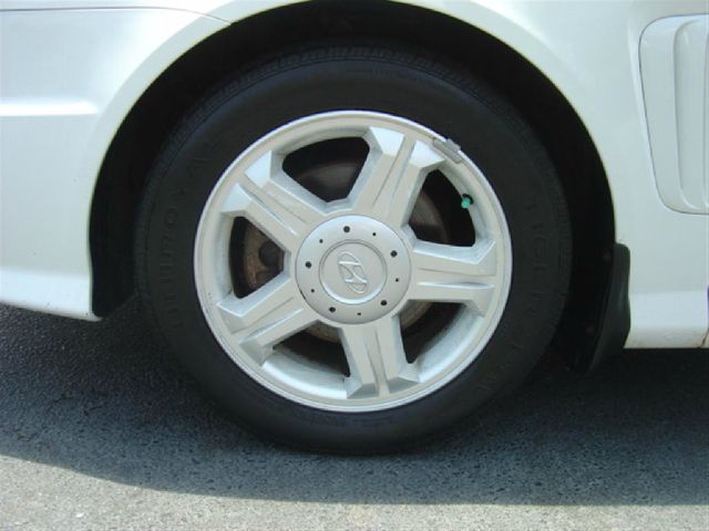 Hyundai Tiburon 2003 photo 9